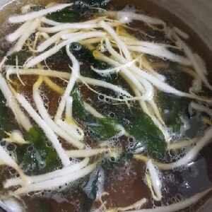 もやしたっぷり♡中華スープ(^^)